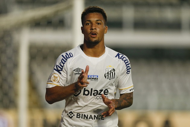 Man Utd ready to offer €25m to sign Santos striker Marcos Leonardo - Bóng Đá