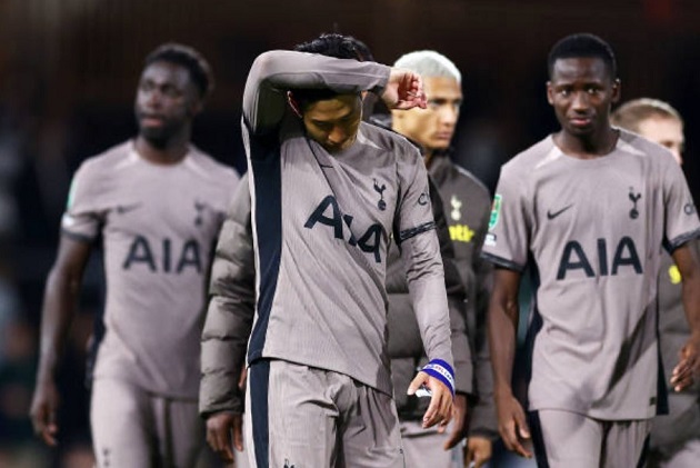 Tottenham chia tay Carabao Cup sau loạt đấu súng với Fulham - Bóng Đá