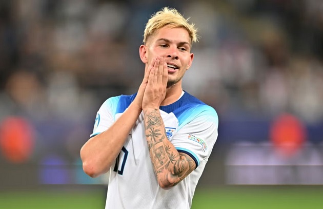 Smith Rowe nằm trong tầm ngắm của Arsenal.