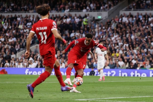 TRỰC TIẾP Tottenham 1-1 Liverpool (H1): Gakpo volley cháy lưới  - Bóng Đá