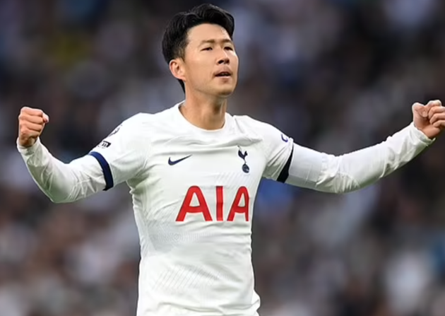 Ange Postecoglou believes Son Heung-min's transition to a central striking role is similar to that of Cristiano Ronaldo's switch while at Man United  - Bóng Đá