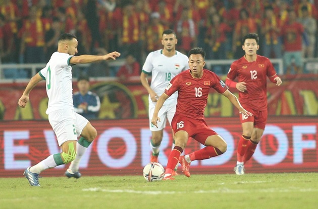 TRỰC TIẾP Việt Nam 0-0 Iraq (H1): Hoan hô Văn Lâm - Bóng Đá