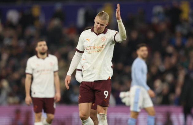 Pep cẩn thận! Man City đang rơi tự do - Bóng Đá