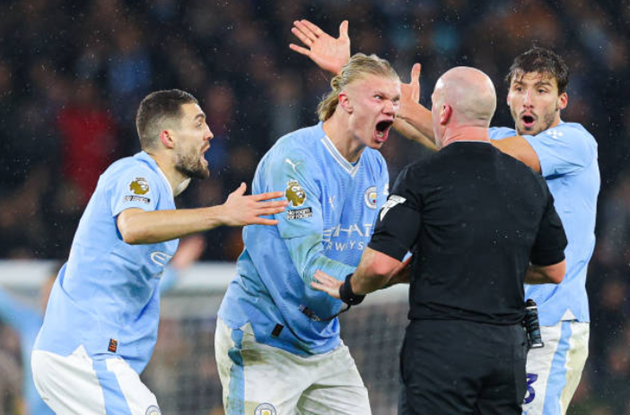 Pep cẩn thận! Man City đang rơi tự do - Bóng Đá