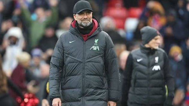 Liverpool tiếp tục có một màn lội ngược dòng nữa. Lần này nạn nhân của họ là Crystal Palace. Chiến thắng này giúp The Kop vươn lên ngôi đầu bảng.