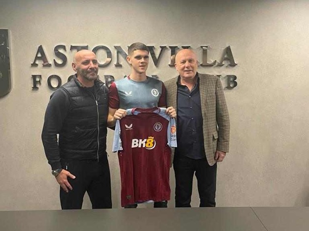 Villa ký với Kosta Nedeljkovic - Bóng Đá
