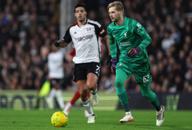 ‘Makes a mess’… Chris Sutton slates Liverpool player in Carabao Cup clash with Fulham - Bóng Đá