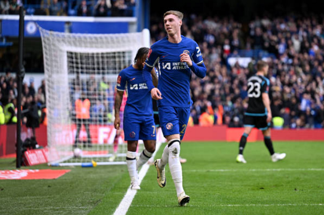 Alan Pardew praises Chelsea star Cole Palmer vs Leicester City - Bóng Đá