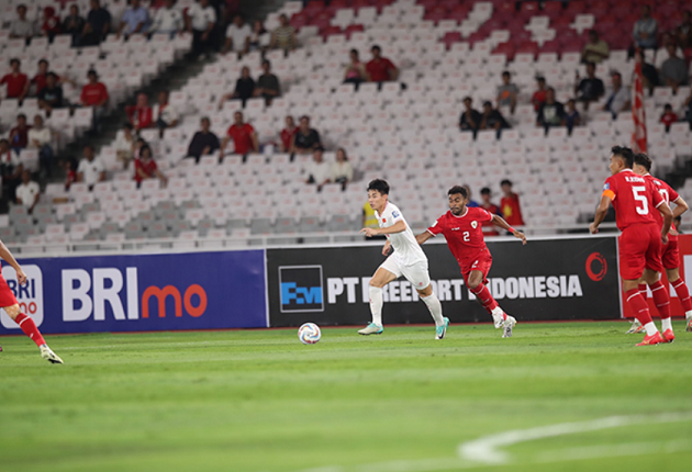 TRỰC TIẾP Indonesia 0-0 Việt Nam (H1): Thầy trò Troussier tấn công rực lửa - Bóng Đá