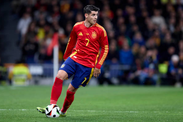 Spain coach dismayed as Alvaro Morata hears whistles at home - Bóng Đá