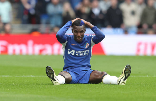 Jackson bỏ lỡ quá nhiều cơ hội trước khung thành Man City.