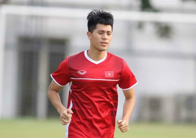 Hàng thủ Hà Nội FC ngày càng mong manh khi thiếu vắng Đình Trọng - Bóng Đá