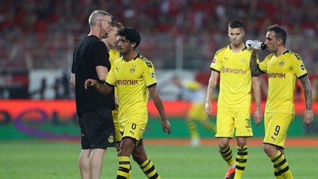 Three questions facing Lucien Favre and Borussia Dortmund heading into the international break - Bóng Đá