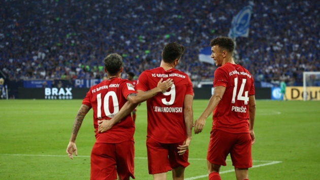 Robert Lewandowski and Philippe Coutinho compliment one another after win over FC Köln - Bóng Đá