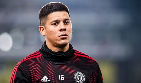 Fenerbahce Not Interested In Manchester United Defender Marcos Rojo Despite Reportedly ‘Closing In’ On Deal - Bóng Đá