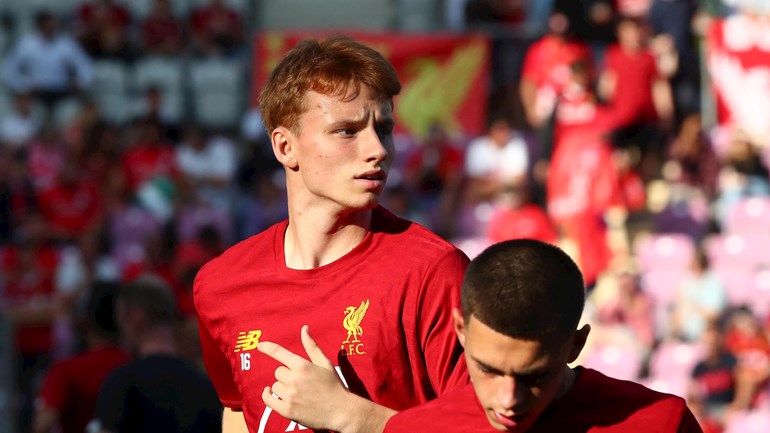 They actually teach me everything” – Liverpool’s summer signing shares how Reds are training him - Bóng Đá