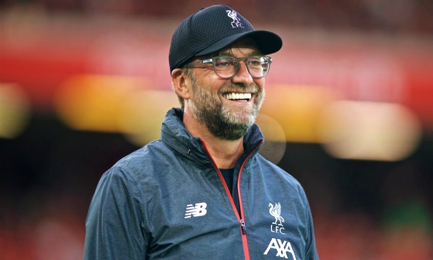 Klopp: 'Wonderful atmosphere' will keep Mane at Liverpool - Bóng Đá