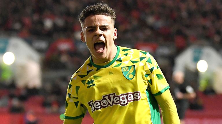 Tìm "kẻ thế vai Aurier", Spurs nhận thông điệp: "Không có khả năng nào cả"