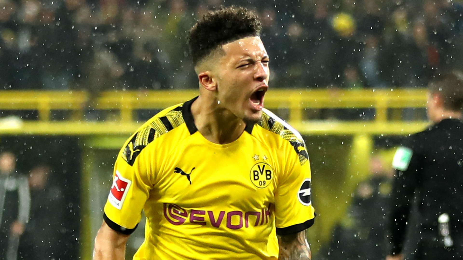 Barca joins sancho race - Bóng Đá