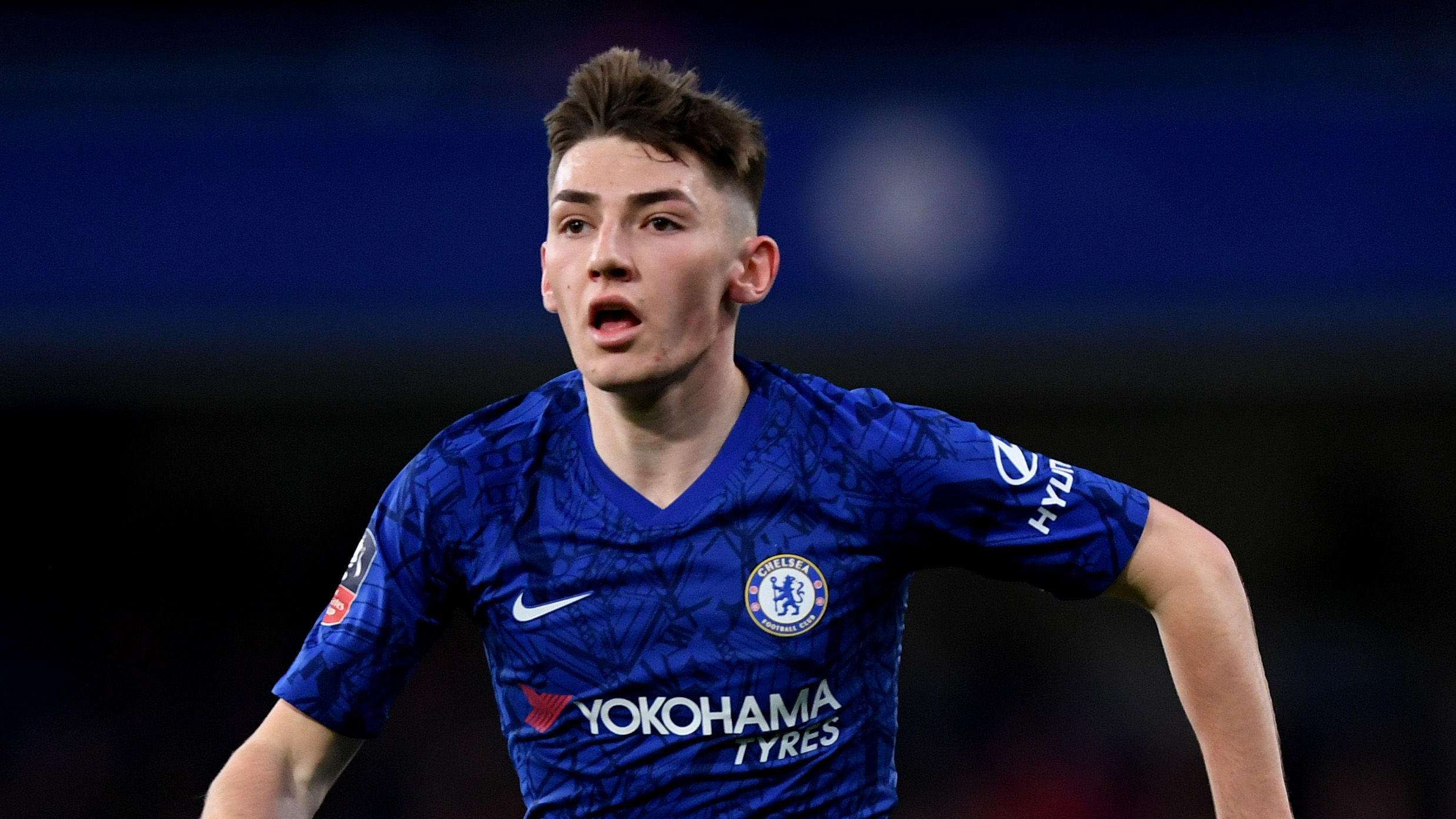 Chelsea and arsenal boosted in ruiz-atil transfer  - Bóng Đá