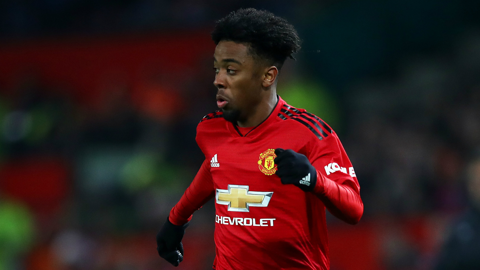 Chelsea believes they will get angel gomes for free - Bóng Đá