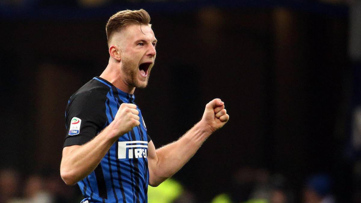 Man utd considering Skriniar - Bóng Đá