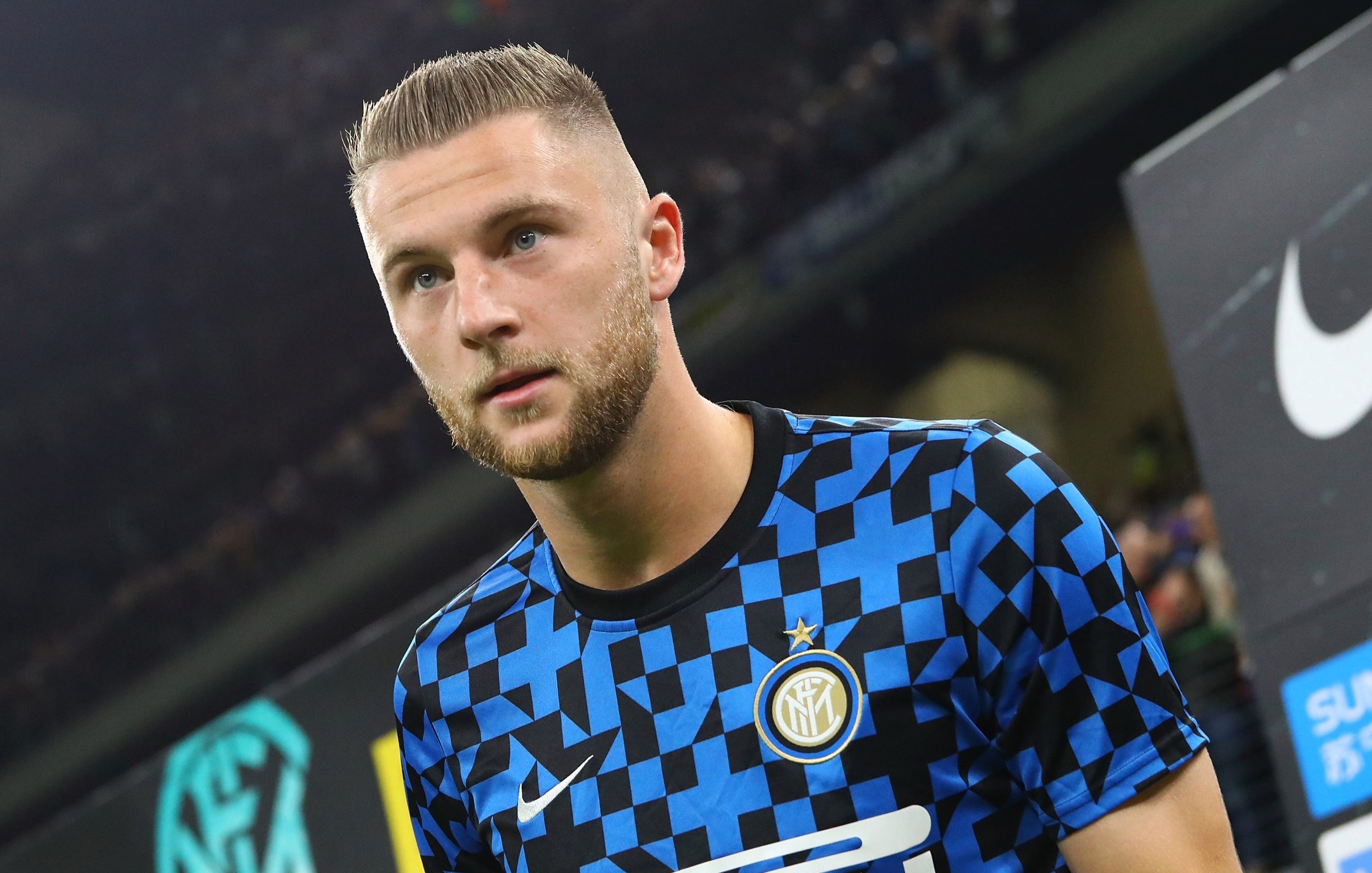 Man utd considering Skriniar - Bóng Đá