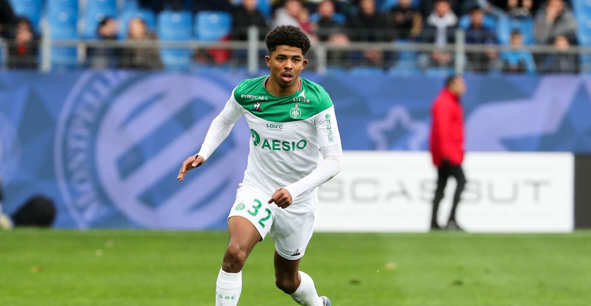 Aouchiche snubbed Arsenal to join St.Etienne  - Bóng Đá