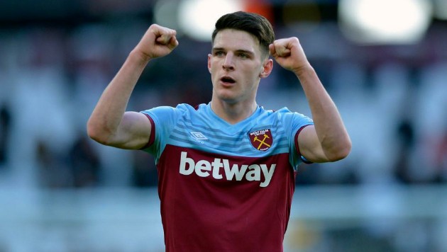 Chelsea urged to seal Declan Rice transfer as West Ham star is an 'upgrade' on N'Golo Kante, says Darren Bent - Bóng Đá