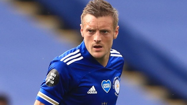 Tương tự Mane, rất bất ngờ khi Jamie Vardy góp mặt trong danh sách này. Tuy đã phung phí 7 cơ hội thuận lợi để ghi bàn, nhưng với 11 bàn thắng, Vardy cũng kịp đứng thứ hai trong danh sách "Vua phá lưới", cùng với Calvert-Lewin và Son Heung-min