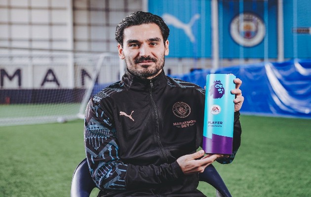 GUNDOGAN LANDS PREMIER LEAGUE POTM AWARD - Bóng Đá