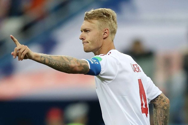Thống kê từ Whoscored cho thấy, trung vệ người Đan Mạch có đến 4 pha tắc bóng, 3 lần cắt đường chuyền, 1 lần giải vây và 1 lần chặn cú sút đến từ Man Utd.