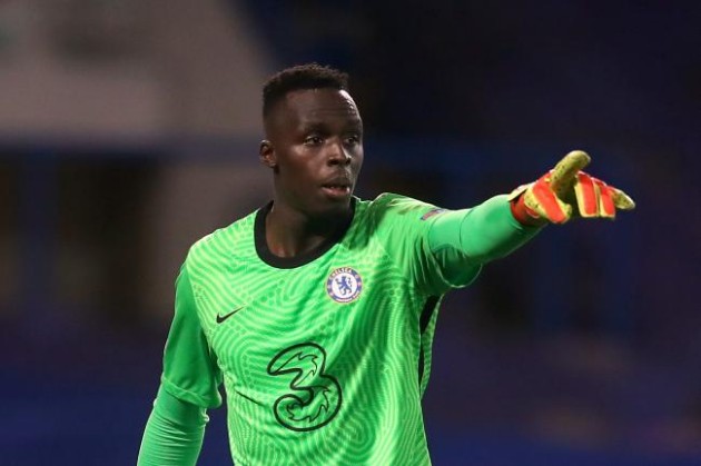 Édouard Mendy has kept 8 clean sheets in 11 Champions League games this season. No goalkeeper has ever kept nine in their debut campaign - Bóng Đá