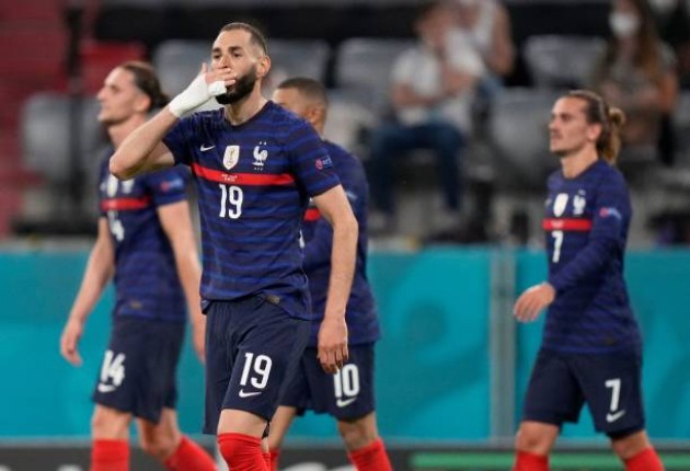TRỰC TIẾP Pháp 1-0 Đức: Benzema nổ súng! (H2) - Bóng Đá
