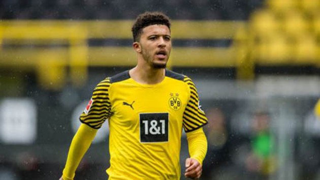 After signing Jadon Sancho, Manchester United are now working to sign a new centre-back and also a new midfielder  - Bóng Đá