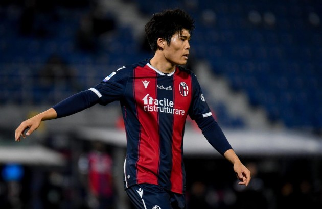 Takehiro Tomiyasu amongst defenders for Bologna since signing in 2019/20 - Bóng Đá