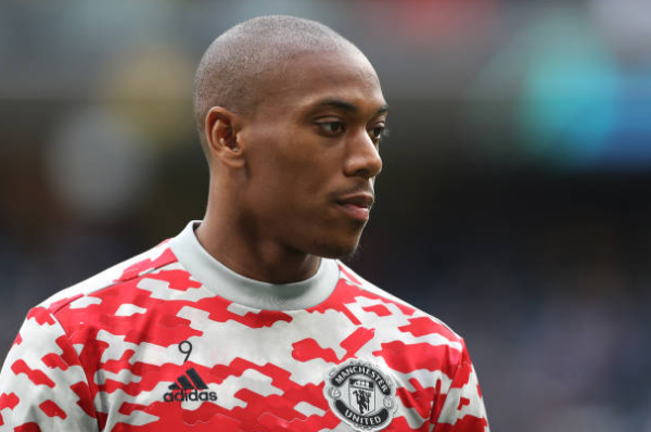 Martial is interested in staying in the Premier League - Bóng Đá