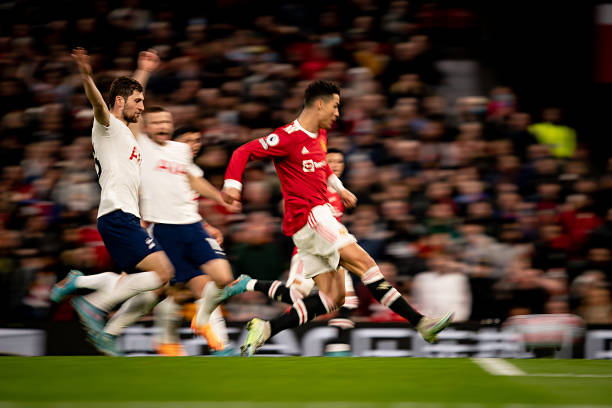 'Ông chủ tuyến giữa' xuất hiện trong trận Man Utd 3-2 Tottenham - Bóng Đá
