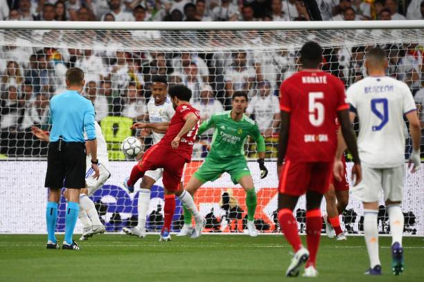 TRỰC TIẾP Liverpool 0-0 Real Madrid: Courtois tỏa sáng (H1) - Bóng Đá