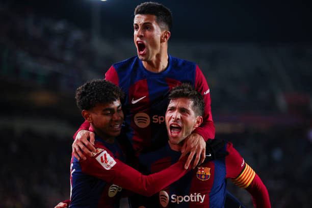 5 điểm sáng sau trận thắng của Barca: Bom tấn giải hạn