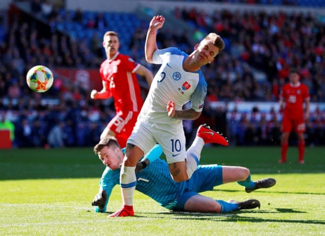 Xứ Wales thắng tối thiểu trước Slovakia trong ngày Bale mờ nhạt - Bóng Đá