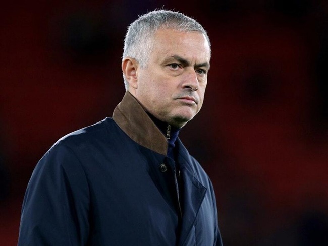 Mourinho desperate to return to football after Man Utd sacking - 'I'm not happy' - Bóng Đá