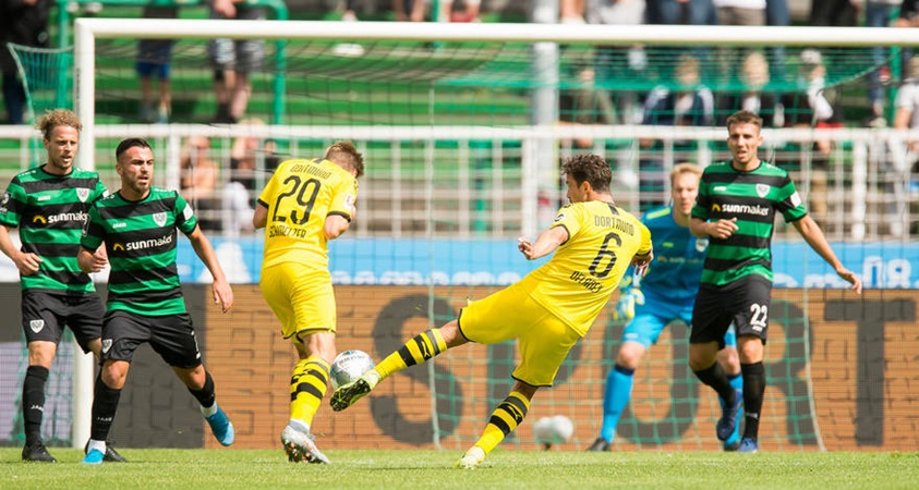 Götze and centre-backs on target as Dortmund claim 4-0 win in Münster - Bóng Đá