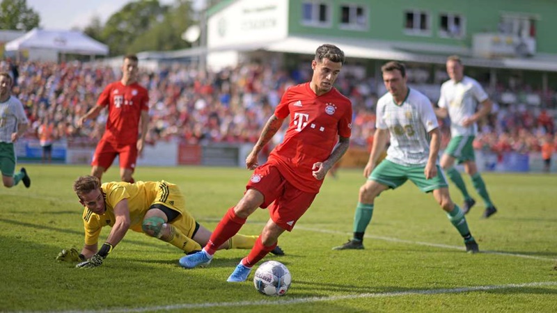 FC Bayern beat an amateur XI of fan club Vilshofen Rot Weiß 13-1 - Bóng Đá