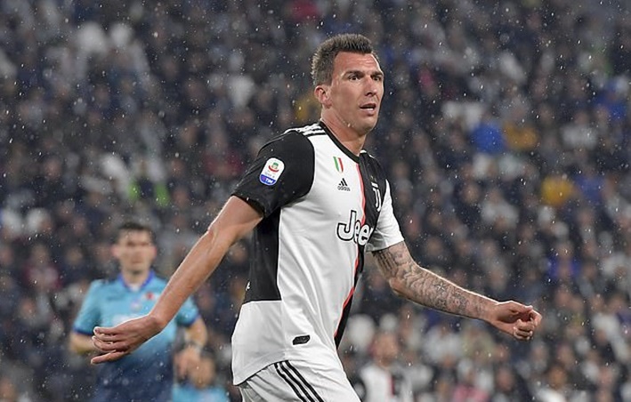 PSG open talks with Juventus as they set their sights on Mario Mandzukic  - Bóng Đá