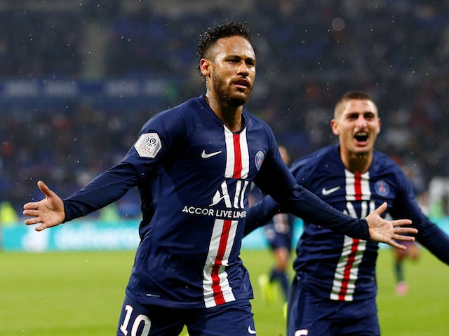 Paris Saint-Germain 'put Neymar contract talks on hold' - Bóng Đá
