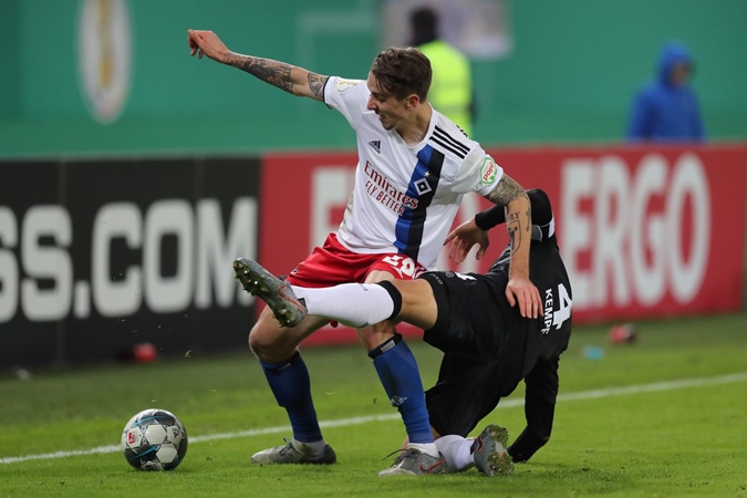 Adrian Fein: Who is the Bayern Munich midfielder  - Bóng Đá