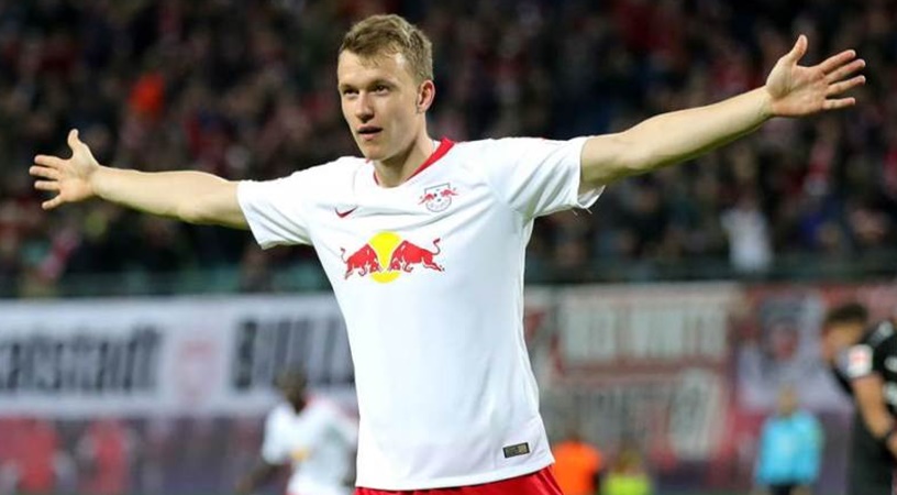 Leipzig want to extend Lukas Klostermann's contract amid interest from Bayern - Bóng Đá