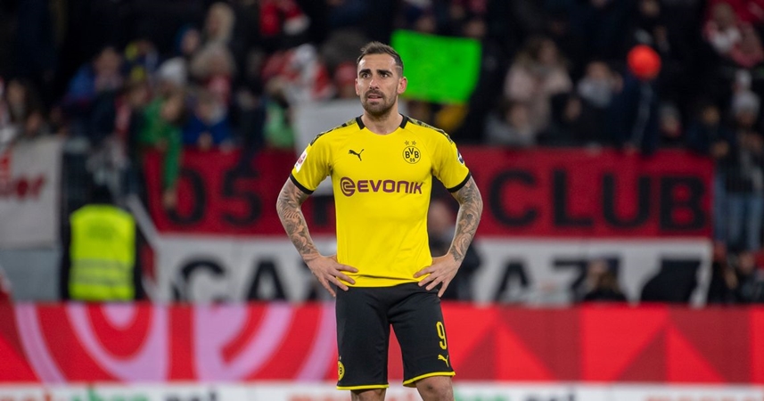 Alcacer in line to join Tottenham on loan after Harry Kane injury blow - Bóng Đá