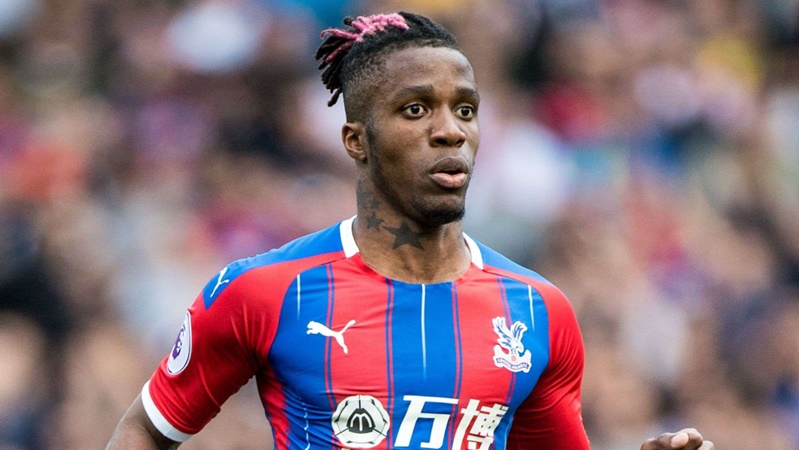 Wilfried Zaha has been offered to Bayern - Bóng Đá